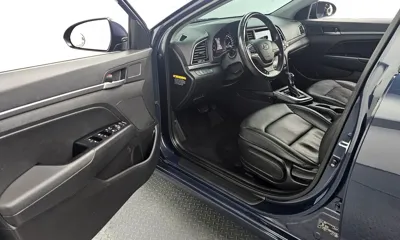 Hyundai Avante 2016, 76507 км, за 4735.6 USD - фото 11