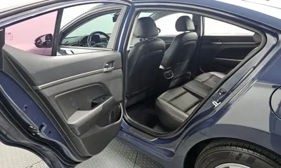 Hyundai Avante 2016, 76507 км, за 4735.6 USD - фото 12