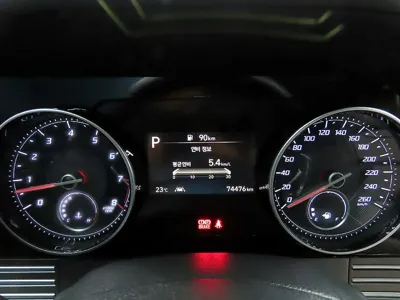 Hyundai Grandeur 2021, 74475 км, за 14476.48 USD - фото 7