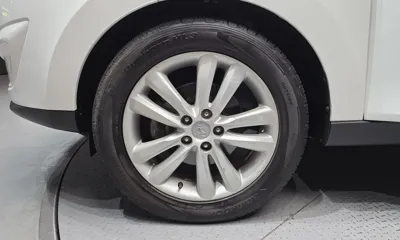 Hyundai Tucson 2012, 92745 км, за 3479.06 USD