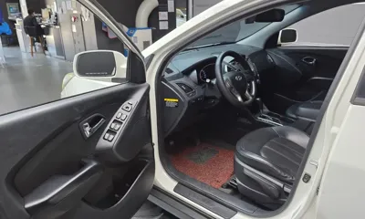 Hyundai Tucson 2012, 92745 км, за 3452.77 USD - фото 10
