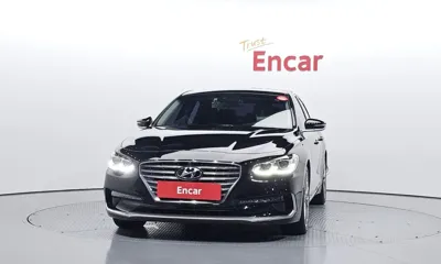 Hyundai Grandeur 2017, 152523 км, за 7930.83 USD