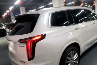 Cadillac XT6 2022, 46100 км, за 34884 USD - фото 6