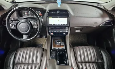 Jaguar F-Pace 2017, 131050 км, за 8725.55 USD - фото 7