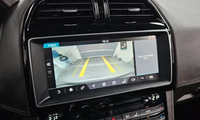 Jaguar F-Pace 2017, 131050 км, за 8725.55 USD - фото 16
