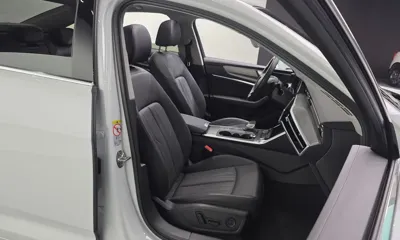 Audi A6 2023, 29999 км, за 26308.87 USD - фото 12