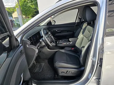 Hyundai Tucson 2025, 14867 км, за 17986.08 USD
