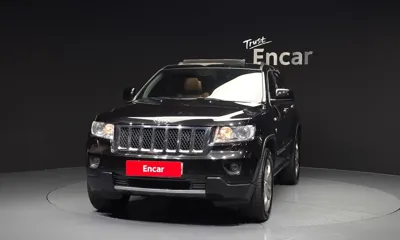 Jeep Cherokee 2012, 179328 км, за 3698.89 USD