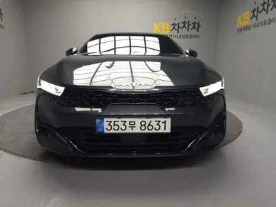 Kia K5 2023, 44000 км, за 15983.97 USD