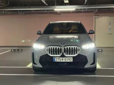 BMW X6 2025, 10690 км, за 74751.32 USD