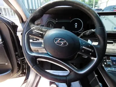 Hyundai Grandeur 2020, 186162 км, за 10949.19 USD - фото 8