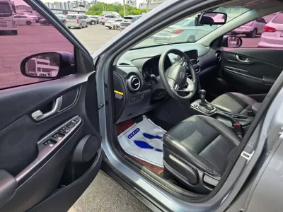 Hyundai Kona 2018, 81000 км, за 7089.41 USD - фото 8