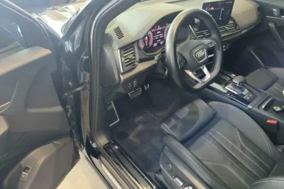Audi Q5L 2024, 20300 км, за 36966 USD - фото 18