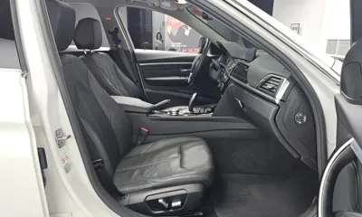 BMW 3-Series 2018, 50850 км, за 10765.39 USD - фото 11
