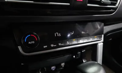 Kia Seltos 2022, 76779 км, за 9621.4 USD - фото 31