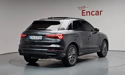 Audi Q3 2025, 18001 км, за 39379.02 USD