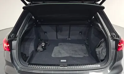 Audi Q3 2025, 18001 км, за 39379.02 USD - фото 20