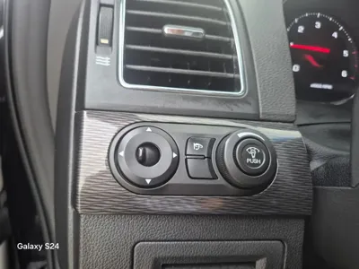 ChevroletGMDaewoo Captiva 2013, 132770 км, за 2732.24 USD - фото 16