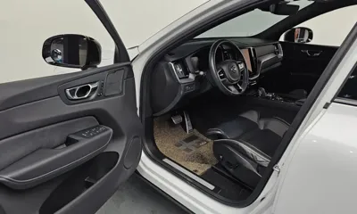Volvo XC60 2021, 104545 км, за 21737.69 USD - фото 10