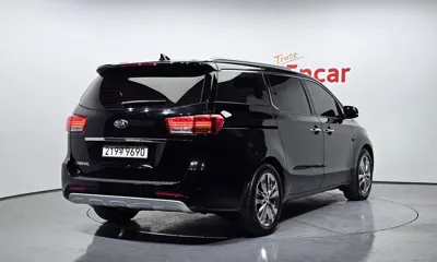 Kia Canival 2017, 297405 км, за 4955.4 USD