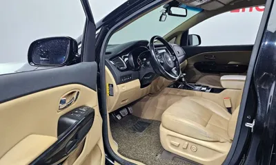 Kia Canival 2017, 297405 км, за 4955.4 USD - фото 11