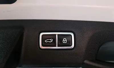 Kia Sorento 2023, 80897 км, за 20475.72 USD - фото 20