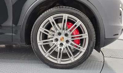 Porsche Cayenne 2011, 179723 км, за 9646.51 USD