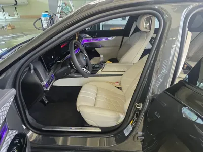 BMW i7 2026, 18800 км, за 130839.19 USD - фото 9