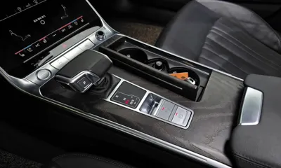 Audi A6 2020, 70839 км, за 21076.97 USD - фото 9