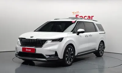 Kia Canival · 2021 год