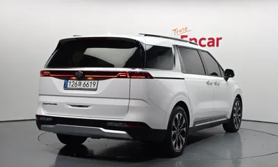 Kia Canival 2021, 87681 км, за 18178.23 USD