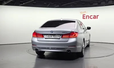 BMW 5-Series 2018, 162867 км, за 11009.78 USD