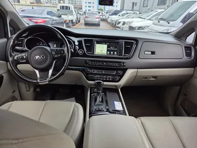 Kia Canival 2016, 99000 км, за 8338.77 USD - фото 6