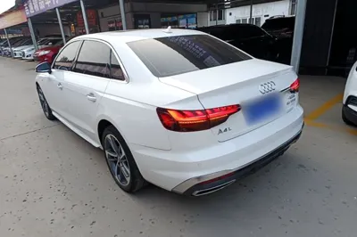 Audi A4L 2020, 53099 км, за 21869 USD - фото 6