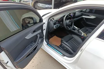 Audi A4L 2020, 53099 км, за 21869 USD - фото 19