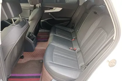 Audi A4L 2020, 53099 км, за 21869 USD - фото 21