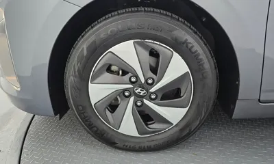 Hyundai Ioniq 2019, 130126 км, за 6967.5 USD