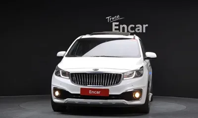Kia Canival 2016, 122631 км, за 7862.57 USD