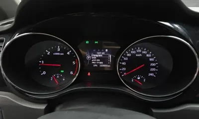 Kia Canival 2016, 122631 км, за 7862.57 USD - фото 8