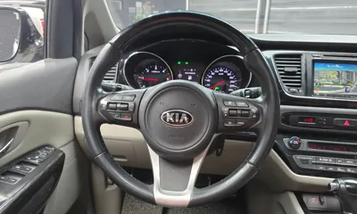 Kia Canival 2016, 122631 км, за 7862.57 USD - фото 14
