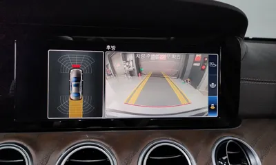 Mercedes-Benz E-Class 2019, 113853 км, за 14626.53 USD - фото 15