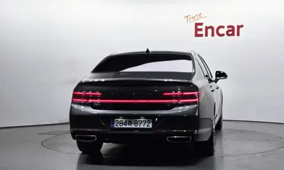 Genesis G90 2021, 178284 км, за 18136.9 USD