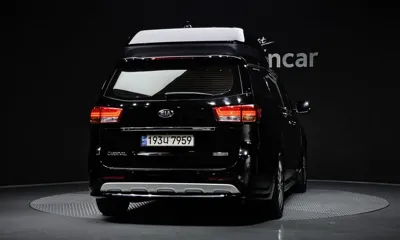 Kia Canival 2017, 188797 км, за 8861.76 USD