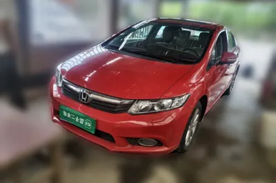 Honda Civic · 2013 год