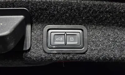Audi A6 2021, 98693 км, за 24238.04 USD - фото 20