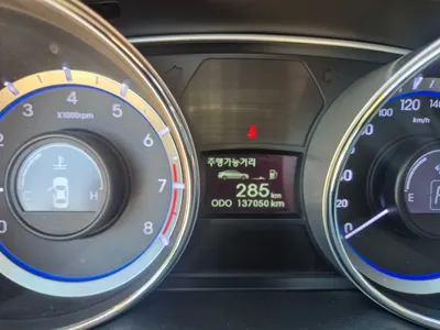 Hyundai Sonata 2013, 137050 км, за 2539.56 USD - фото 10