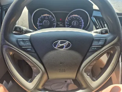 Hyundai Sonata 2013, 137050 км, за 2539.56 USD - фото 15