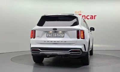 Kia Sorento 2021, 107756 км, за 17592.23 USD