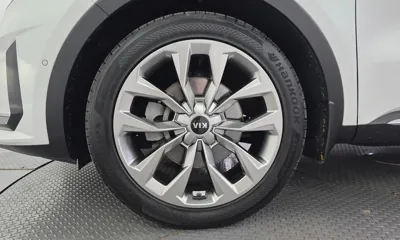 Kia Sorento 2021, 107756 км, за 17592.23 USD