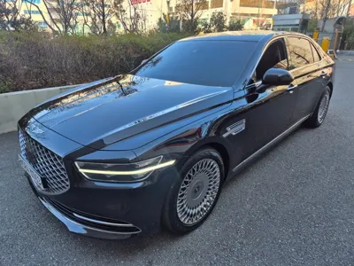 Genesis G90 2020, 120000 км, за 21268.22 USD